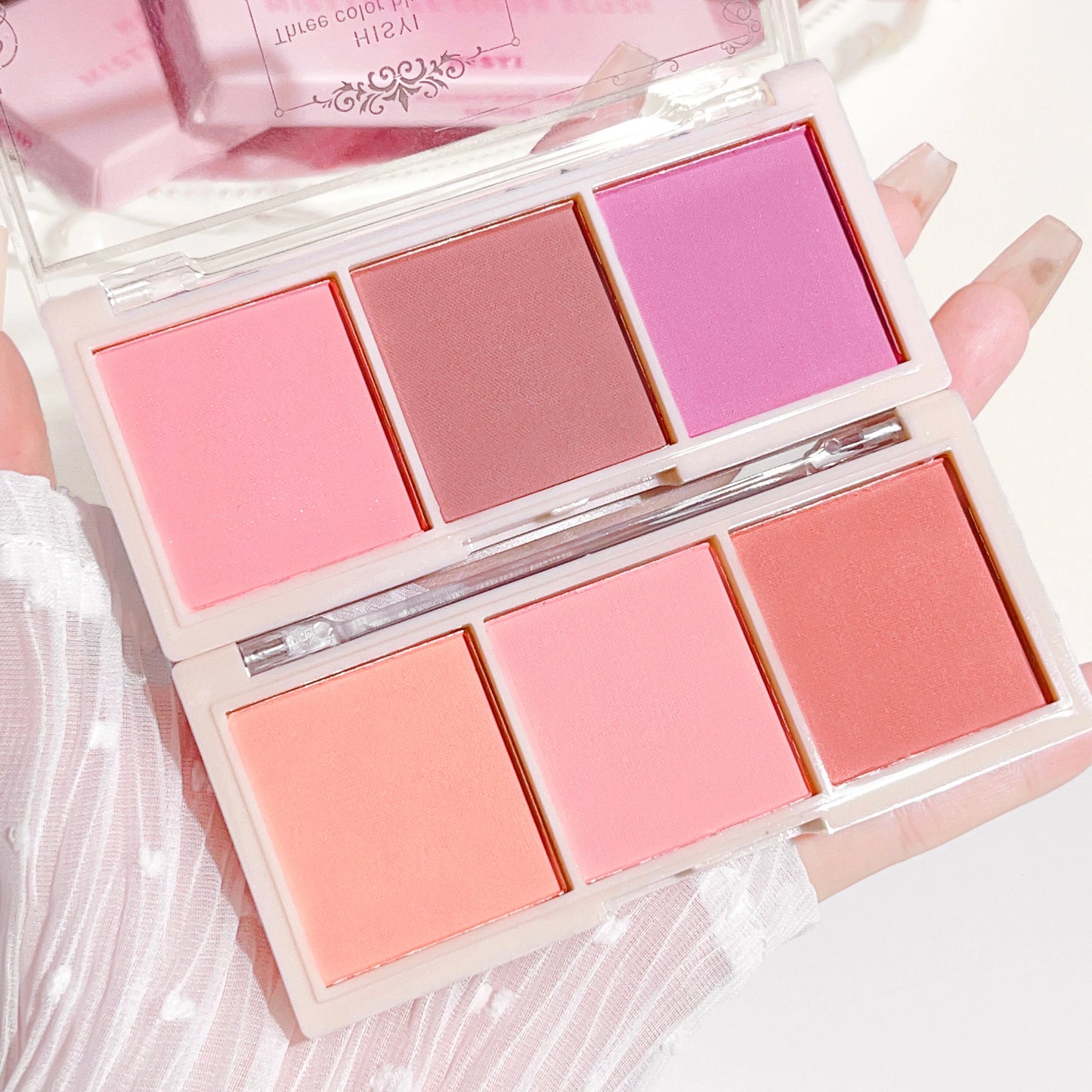 HISYI Three-Color Blush — Unlock Radiant, Natural Beauty Instantly
