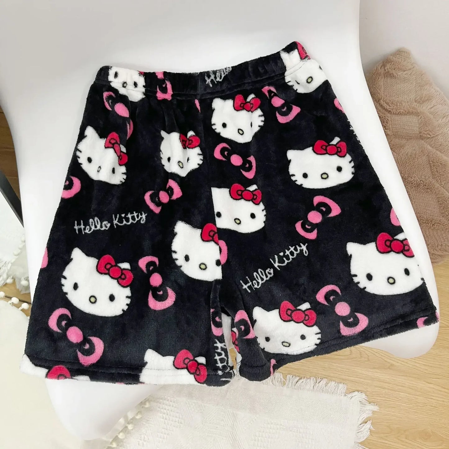 Sanrio Hello Kitty Y2K Kawaii Anime Flannel Pajamas – Women’s Warm Fleece Cartoon Home Pants for Autumn & Winter Comfort
