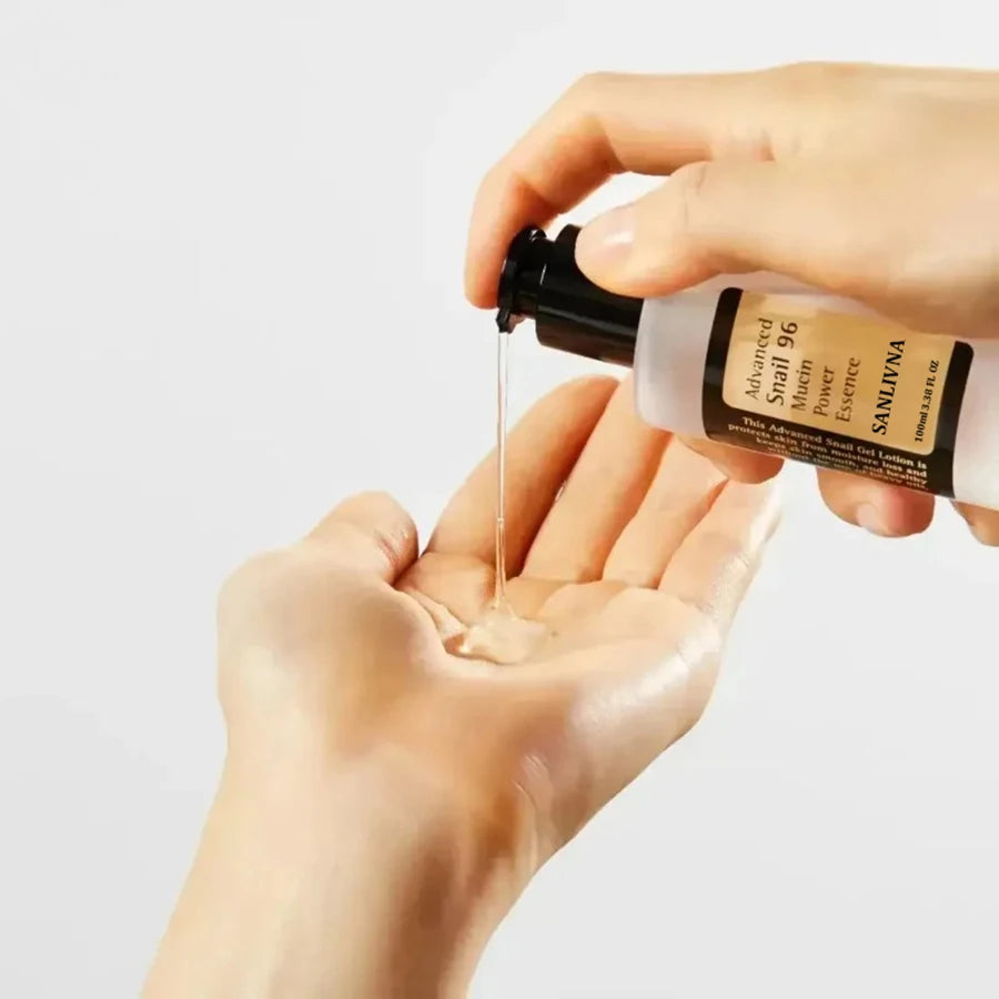 🌿 Snail Mucin 96% Repair Essence – Anti-Aging Miracle Serum for Firming, Brightening & Deep Hydration | 100ml